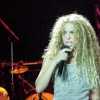 Shakira /  21 .  